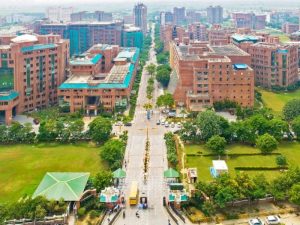 sharda university scholarships