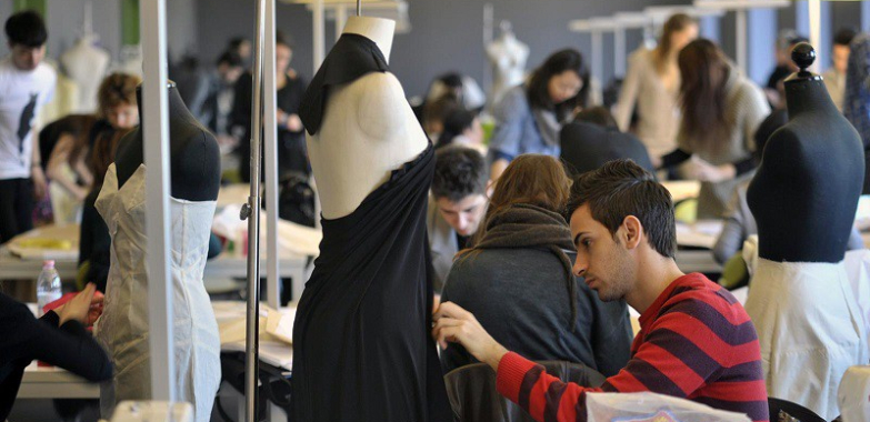 Top Fashion Designing Colleges in Delhi NCR | Best Fashion Designing College in Delhi NCR